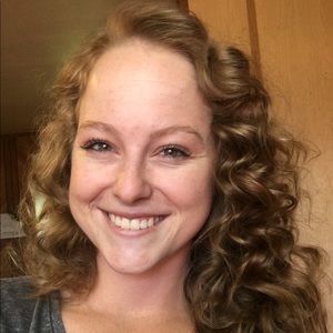 Meet your Posher, Katrina